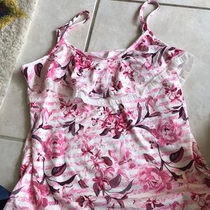 Delicate romantic thin strap top NWT🤑